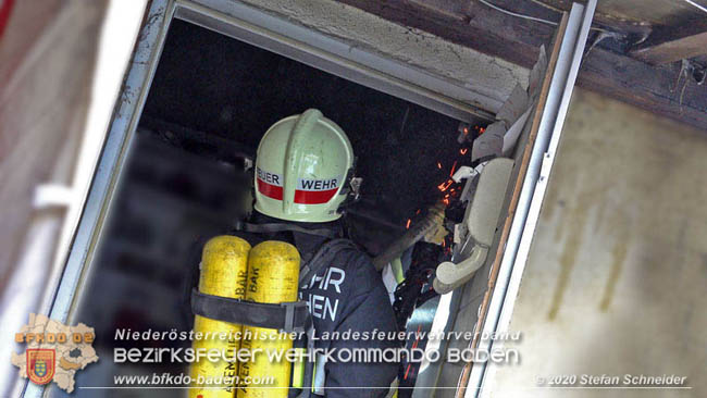 20200422 Brand in einem Nebengeude in Traiskirchen  Foto:  Stefan Schneider BFK