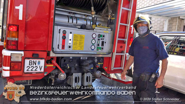 20200422 Brand in einem Nebengeäude in Traiskirchen Foto: © Stefan Schneider BFK 20200422 Brand in einem Nebengeäude in Traiskirchen Foto: © Stefan Schneider BFK