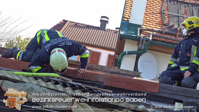 20200422 Brand in einem Nebengeäude in Traiskirchen Foto: © Stefan Schneider BFK 20200422 Brand in einem Nebengeäude in Traiskirchen Foto: © Stefan Schneider BFK