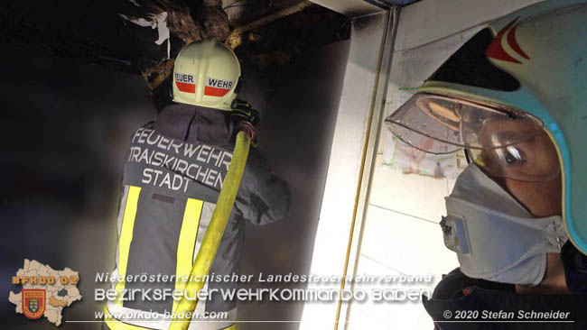 20200422 Brand in einem Nebengeäude in Traiskirchen Foto: © Stefan Schneider BFK 20200422 Brand in einem Nebengeäude in Traiskirchen Foto: © Stefan Schneider BFK