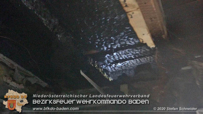 20200422 Brand in einem Nebengeäude in Traiskirchen Foto: © Stefan Schneider BFK 20200422 Brand in einem Nebengeäude in Traiskirchen Foto: © Stefan Schneider BFK