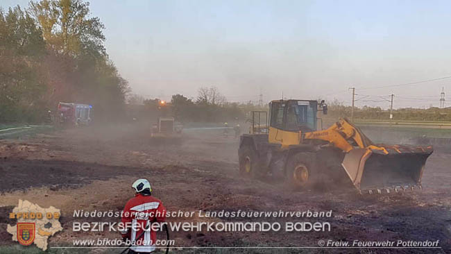 20200422 Brand von Getreideausputz in Pottendorf Foto: © Freiwillige Feuerwehr Pottendorf 20200422 Brand von Getreideausputz in Pottendorf Foto: © Freiwillige Feuerwehr Pottendorf