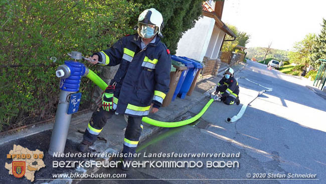 20200422 Waldbrand im Bereich Bezirksgrenze Wopfing (WN) und Alkersdorf (BN)  Foto:  Stefan Schneider BFK Baden