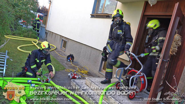20200606 Brand in einem Tribuswinkler Einfamilienhaus Foto: © Stefan Schneider BFK Baden 20200606 Brand in einem Tribuswinkler Einfamilienhaus Foto: © Stefan Schneider BFK Baden