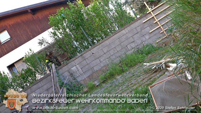 20200606 Brand in einem Tribuswinkler Einfamilienhaus Foto: © Stefan Schneider BFK Baden 20200606 Brand in einem Tribuswinkler Einfamilienhaus Foto: © Stefan Schneider BFK Baden