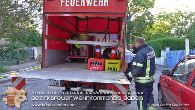 20200606 Brand in einem Tribuswinkler Einfamilienhaus Foto: © Stefan Schneider BFK Baden 20200606 Brand in einem Tribuswinkler Einfamilienhaus Foto: © Stefan Schneider BFK Baden