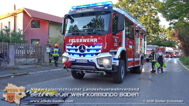 20200606 Brand in einem Tribuswinkler Einfamilienhaus Foto: © Stefan Schneider BFK Baden 20200606 Brand in einem Tribuswinkler Einfamilienhaus Foto: © Stefan Schneider BFK Baden