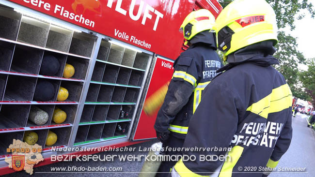 20200606 Brand in einem Tribuswinkler Einfamilienhaus Foto: © Stefan Schneider BFK Baden 20200606 Brand in einem Tribuswinkler Einfamilienhaus Foto: © Stefan Schneider BFK Baden
