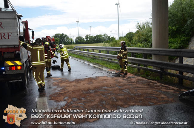 20200610 Verkehrsunfall auf der A3 bei Ebreichsdorf West  Foto: © Thomas Lenger Monatsrevue.at