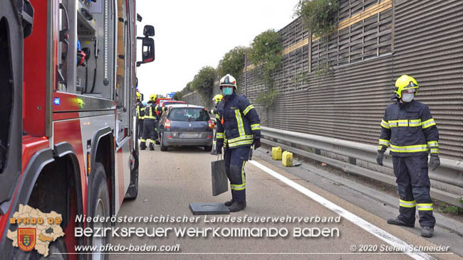 20200611 Verkehrsunfall mit 8 Verletzten auf der A2 bei Kottingbrunn RFB Süd Foto: © Stefan Schneider BFK Baden 20200611 Verkehrsunfall mit 8 Verletzten auf der A2 bei Kottingbrunn RFB Süd Foto: © Stefan Schneider BFK Baden