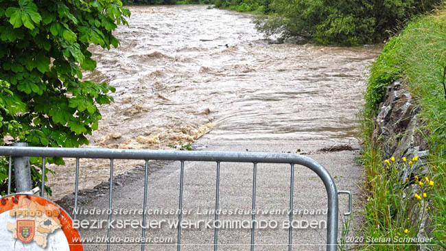 20200621 Hochwasserfhrende Schwechat im Helenental Raum Siegenfeld  Fotos:  Stefan Schneider