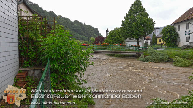 20200621 Hochwasserfhrende Schwechat und starke Regenflle Raum Klausen-Leopoldsdorf  Fotos:  Stefan Schneider