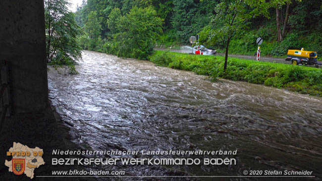 20200621 Hochwasserfhrende Schwechat und starke Regenflle Raum Klausen-Leopoldsdorf  Fotos:  Stefan Schneider