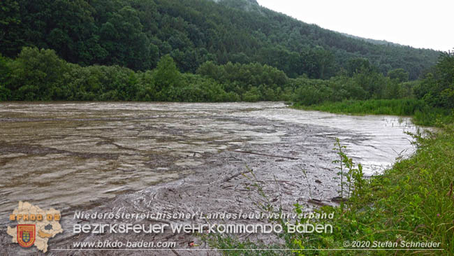 20200621 Hochwasserfhrende Schwechat und starke Regenflle Raum Klausen-Leopoldsdorf  Fotos:  Stefan Schneider