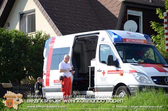 20200627 Eine schwerverletzte Person nach Explosion einer Sauerstoffflasche in Stv.Veit/Triesting Foto: © Thomas Lenger Monatsrevue.at 20200627 Eine schwerverletzte Person nach Explosion einer Sauerstoffflasche in Stv.Veit/Triesting Foto: © Thomas Lenger Monatsrevue.at