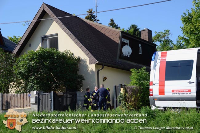 20200627 Eine schwerverletzte Person nach Explosion einer Sauerstoffflasche in Stv.Veit/Triesting Foto: © Thomas Lenger Monatsrevue.at 20200627 Eine schwerverletzte Person nach Explosion einer Sauerstoffflasche in Stv.Veit/Triesting Foto: © Thomas Lenger Monatsrevue.at