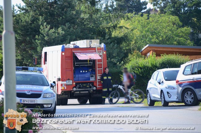 20200627 Eine schwerverletzte Person nach Explosion einer Sauerstoffflasche in Stv.Veit/Triesting Foto: © Thomas Lenger Monatsrevue.at 20200627 Eine schwerverletzte Person nach Explosion einer Sauerstoffflasche in Stv.Veit/Triesting Foto: © Thomas Lenger Monatsrevue.at