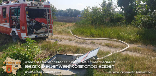 20200721 Feldbrand im Gemeindegebiet Traiskirchen forderte 4 Freiwillige Feuerwehren   Fotos:  Freiwillige Feuerwehr Traiskirchen-Stadt