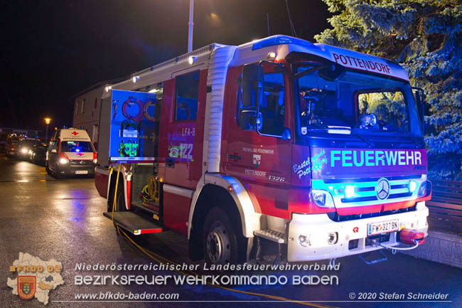 20200725 Kellerbrand in Pottendorf Fotos: © Stefan Schneider BFK Baden 20200725 Kellerbrand in Pottendorf Fotos: © Stefan Schneider BFK Baden