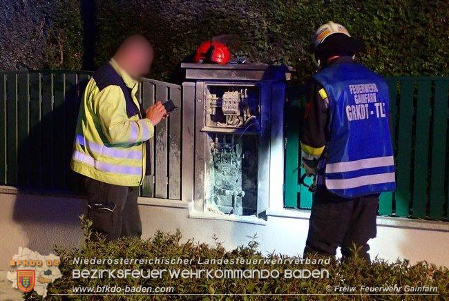 20200726 Brand eines Strom Hausanschlusskasten in Gainfarn Foto: © Freiwillige Feuerwehr Gainfarn 20200726 Brand eines Strom Hausanschlusskasten in Gainfarn Foto: © Freiwillige Feuerwehr Gainfarn