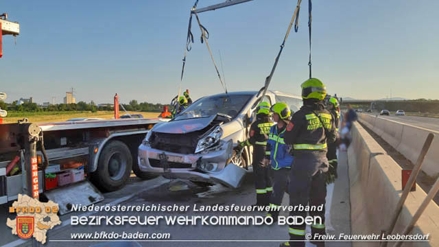 20200730 3 Verkehrsunfälle auf der A2 zwischen Leobersdorf und Baden Fotos: © Freiwillige Feuerwehr Leobersdorf 20200730 3 Verkehrsunfälle auf der A2 zwischen Leobersdorf und Baden Fotos: © Freiwillige Feuerwehr Leobersdorf