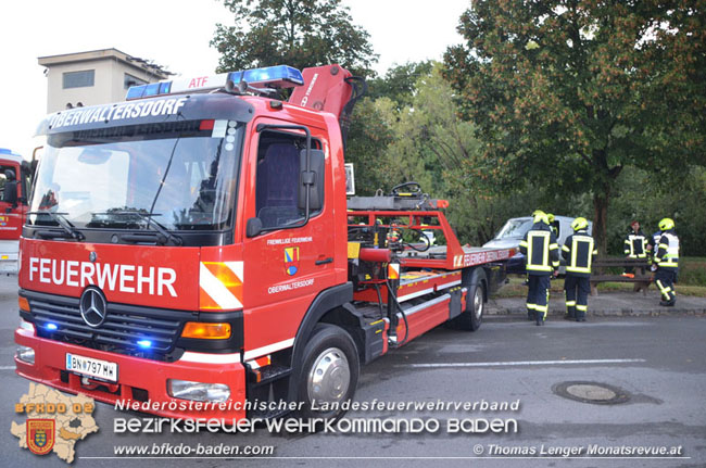 20200831 Kleintransporter verunfallt im Ortsgebiet Oberwaltersdorf  Fotos:  Thomas Lenger Monatsrevue.at