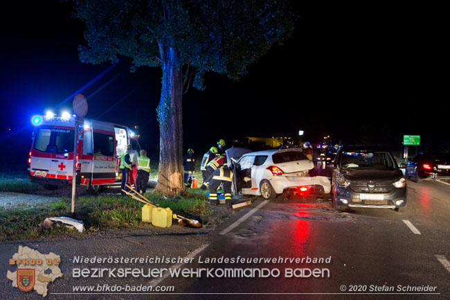 20200904 Verkehrsunfall auf der B210 im Freilandgebiet von Tribuswinkel  Foto:  Stefan Schneider