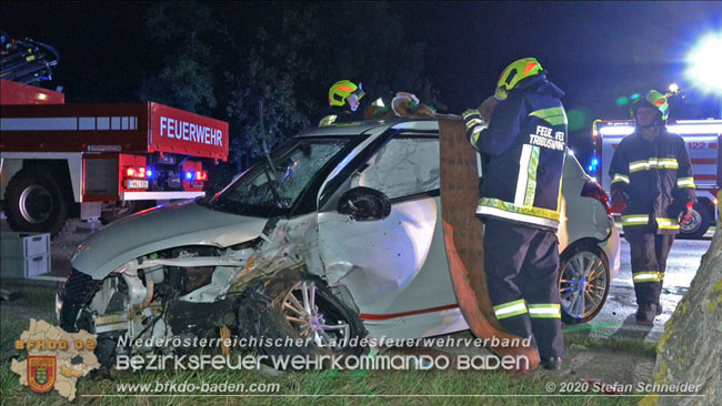 20200904 Verkehrsunfall auf der B210 im Freilandgebiet von Tribuswinkel  Foto:  Stefan Schneider