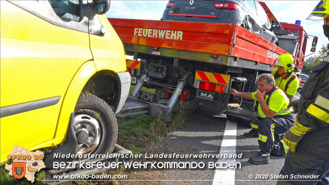 20201009 Schwerer Verkehrsunfall auf der A2 zwischen Leobersdorf und Wllersdorf  Foto:  Stefan Schneider BFK BADEN