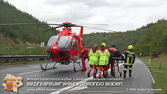 20201014 Verkehrsunfall auf der A21 zwischen Mayerling und Heiligenkreuz  Foto:  Stefan Schneider 