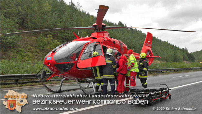 20201014 Verkehrsunfall auf der A21 zwischen Mayerling und Heiligenkreuz  Foto:  Stefan Schneider 