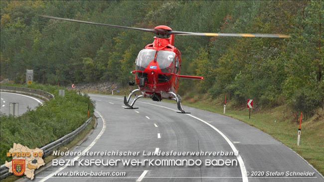 20201014 Verkehrsunfall auf der A21 zwischen Mayerling und Heiligenkreuz  Foto:  Stefan Schneider 