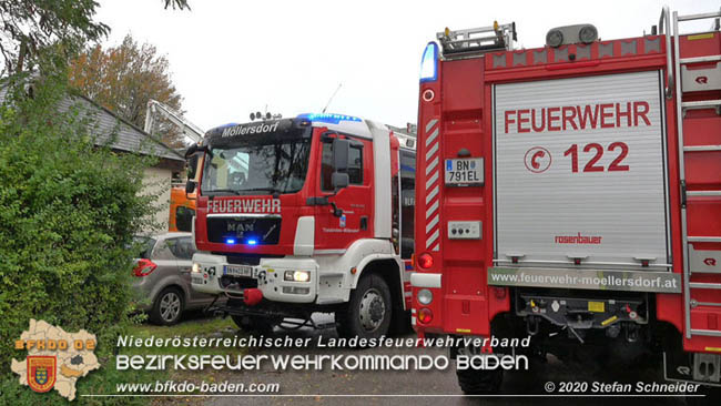 20201014 Untersttzung Rettungsdienst bei Arbeitsunfall Mllersdorf/Guntramsdorf  Fotos:  Stefan Schneider BFK BADEN