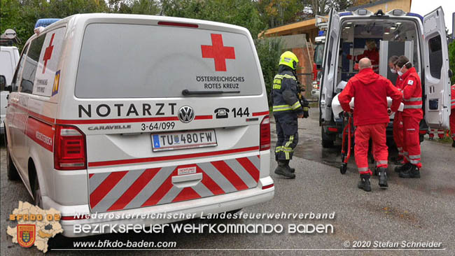 20201014 Untersttzung Rettungsdienst bei Arbeitsunfall Mllersdorf/Guntramsdorf  Fotos:  Stefan Schneider BFK BADEN