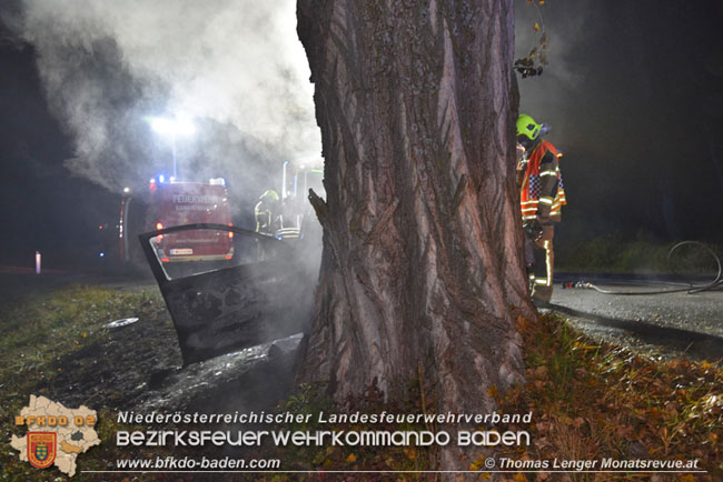 20201109 Verkehrsunfall auf der LB210 zwischen Oberwaltersdorf und Ebreichsdorf  Foto:  Thomas Lenger