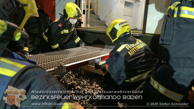 20201205 Unfall auf der Sdbahnstrecke bei Kottingbrunn  Foto:  Stefan Schneider BFKDO BADEN