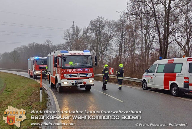 20210104 Forstunfall bei Pottendorf  Foto: © Freiwillige Feuerwehr Pottendorf