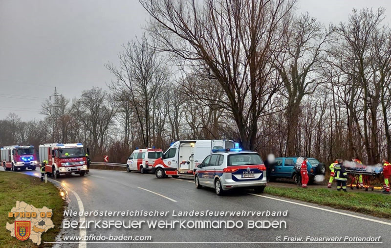 20210104 Forstunfall bei Pottendorf Foto: © Freiwillige Feuerwehr Pottendorf 20210104 Forstunfall bei Pottendorf Foto: © Freiwillige Feuerwehr Pottendorf