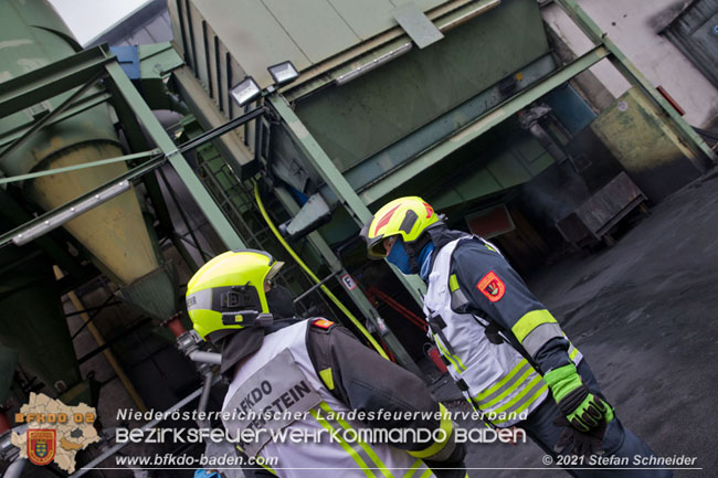 20210105 Brand einer Filteranlage whrend Revisionsarbeiten in Enzesfeld  Foto:  Stefan Schneider BFKDO Baden