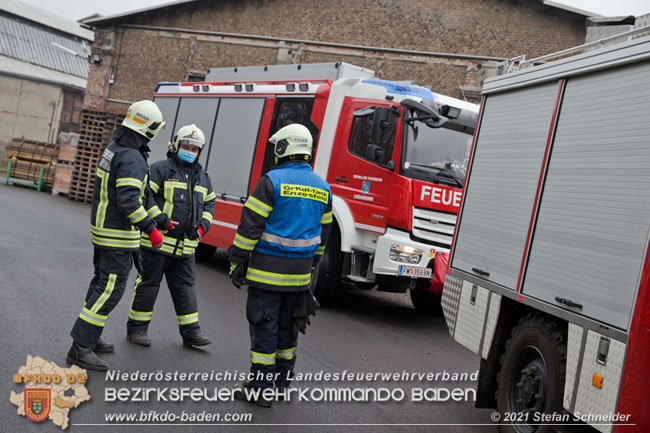 20210105 Brand einer Filteranlage während Revisionsarbeiten in Enzesfeld Foto: © Stefan Schneider BFKDO Baden 20210105 Brand einer Filteranlage während Revisionsarbeiten in Enzesfeld Foto: © Stefan Schneider BFKDO Baden