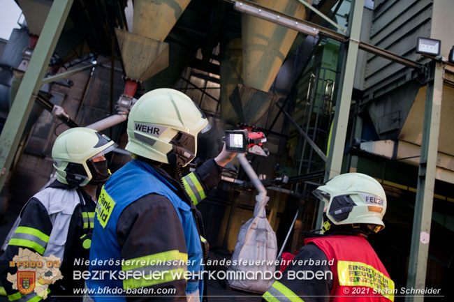 20210105 Brand einer Filteranlage whrend Revisionsarbeiten in Enzesfeld  Foto:  Stefan Schneider BFKDO Baden