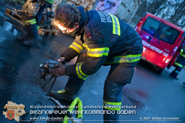 20210105 Brand einer Filteranlage whrend Revisionsarbeiten in Enzesfeld  Foto:  Stefan Schneider BFKDO Baden