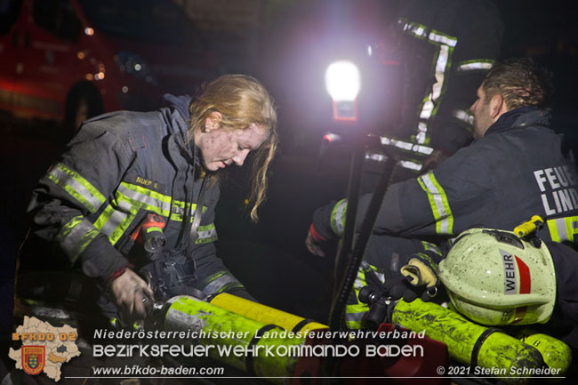 20210105 Brand einer Filteranlage während Revisionsarbeiten in Enzesfeld Foto: © Stefan Schneider BFKDO Baden 20210105 Brand einer Filteranlage während Revisionsarbeiten in Enzesfeld Foto: © Stefan Schneider BFKDO Baden