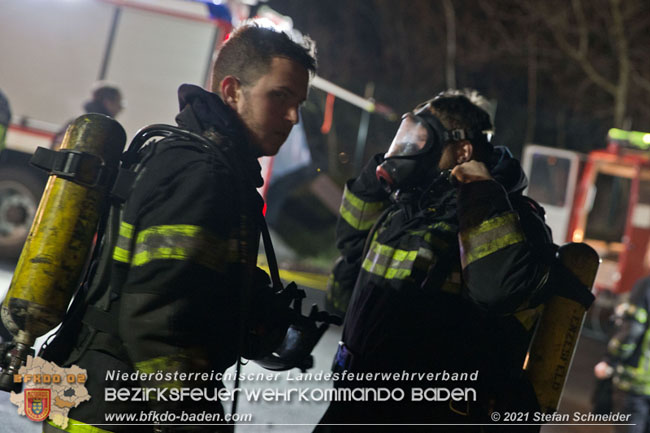 20210105 Brand einer Filteranlage während Revisionsarbeiten in Enzesfeld Foto: © Stefan Schneider BFKDO Baden 20210105 Brand einer Filteranlage während Revisionsarbeiten in Enzesfeld Foto: © Stefan Schneider BFKDO Baden