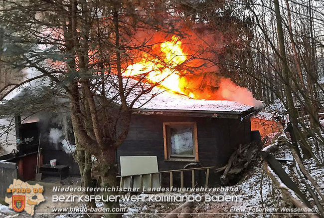 20210111 Brand einer Holzhütte im Waldgebiet Furth a.d.Triesting Foto: © FF Weissenbach/Triesting 20210111 Brand einer Holzhütte im Waldgebiet Furth a.d.Triesting Foto: © FF Weissenbach/Triesting