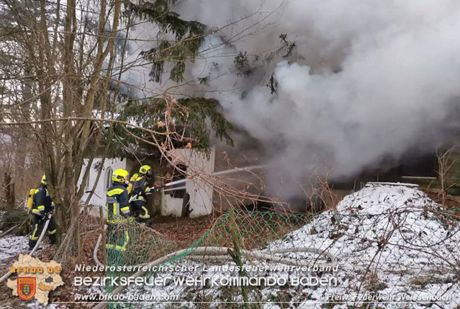 20210111 Brand einer Holzhtte im Waldgebiet Furth a.d.Triesting   Foto:  FF Weissenbach/Triesting