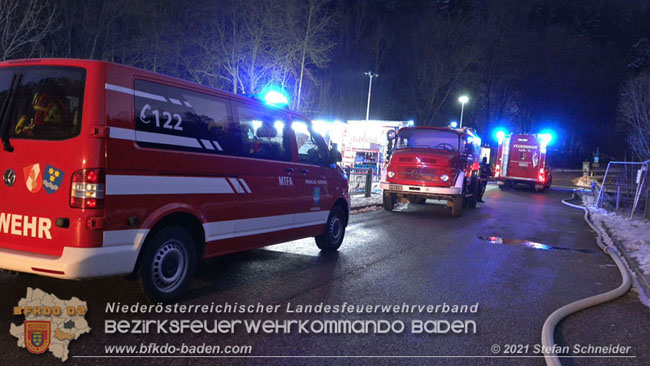 20210111 Brand einer Holzhtte im Waldgebiet Furth a.d.Triesting   Foto:  Stefan Schneider BFKDO Baden