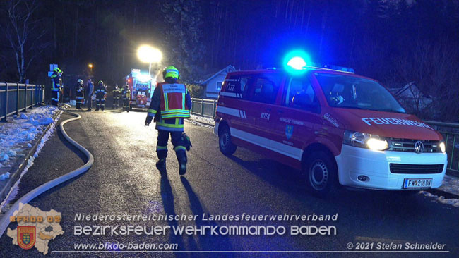 20210111 Brand einer Holzhtte im Waldgebiet Furth a.d.Triesting   Foto:  Stefan Schneider BFKDO Baden