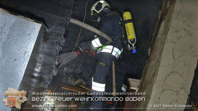 20210111 Brand einer Holzhtte im Waldgebiet Furth a.d.Triesting   Foto:  Stefan Schneider BFKDO Baden