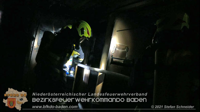 20210111 Brand einer Holzhtte im Waldgebiet Furth a.d.Triesting   Foto:  Stefan Schneider BFKDO Baden